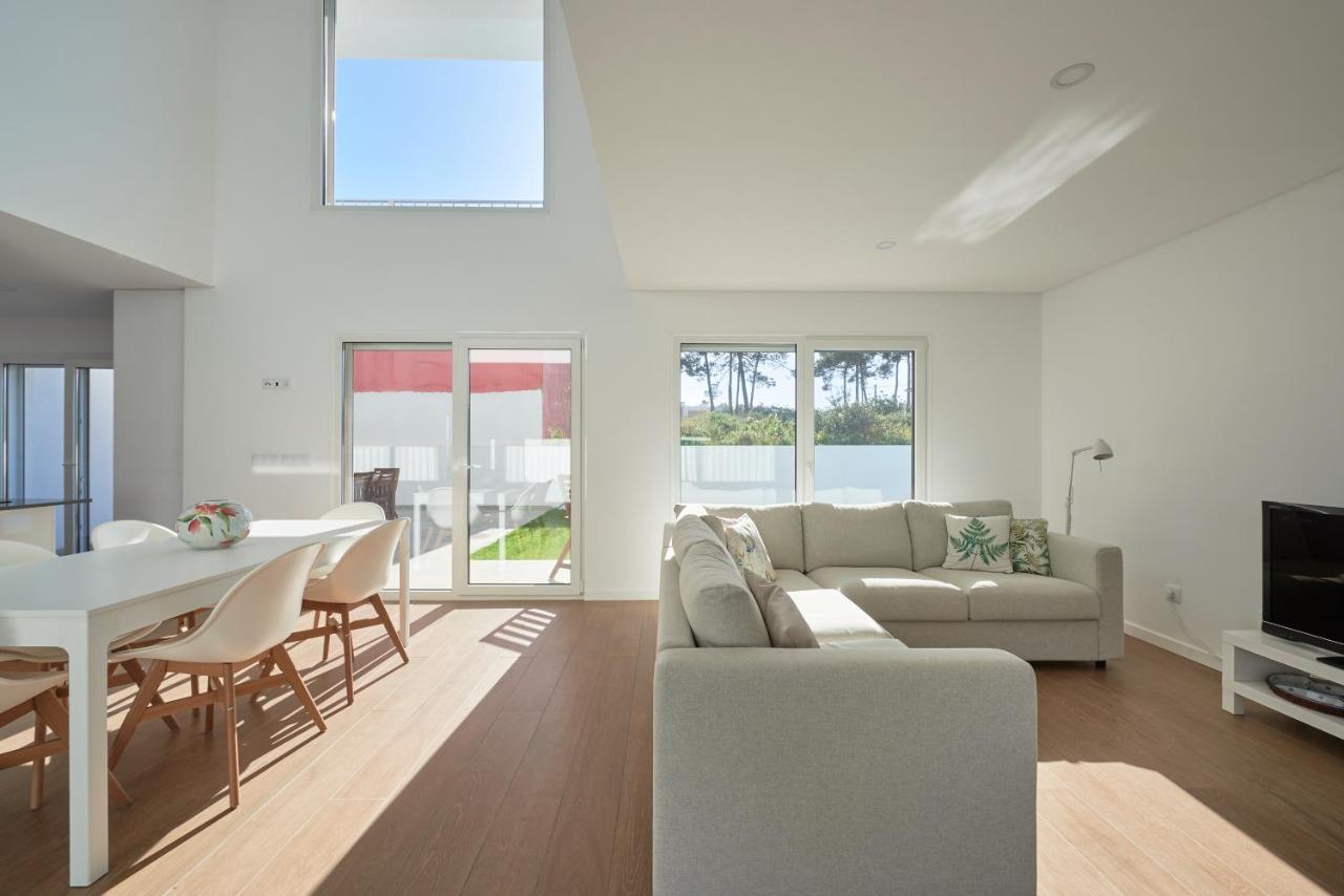 Aroeira Villa W/ Pool Near Beach, By Timecooler المظهر الخارجي الصورة