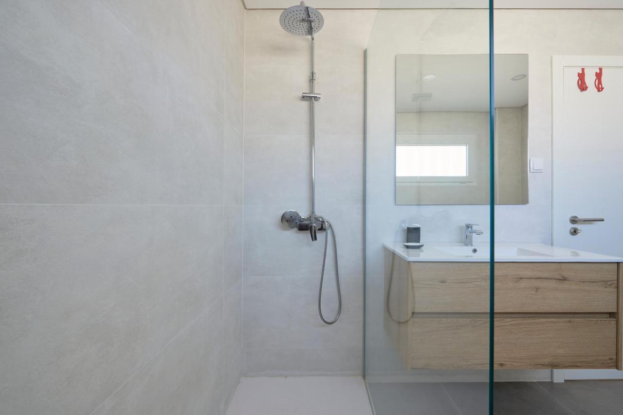 Aroeira Villa W/ Pool Near Beach, By Timecooler المظهر الخارجي الصورة