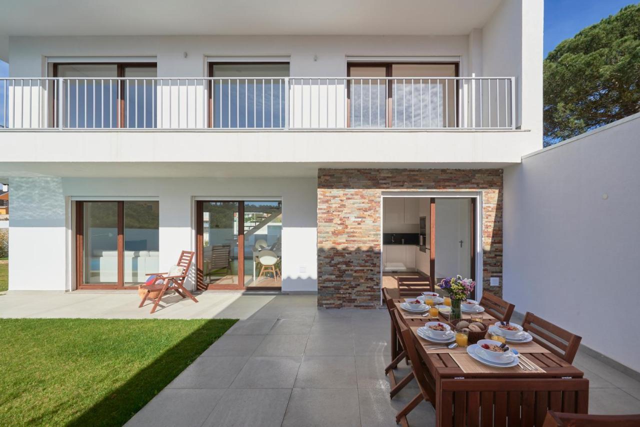 Aroeira Villa W/ Pool Near Beach, By Timecooler المظهر الخارجي الصورة
