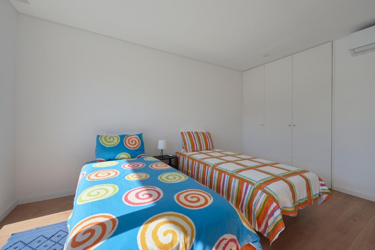Aroeira Villa W/ Pool Near Beach, By Timecooler المظهر الخارجي الصورة